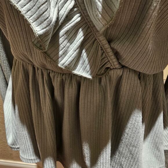 Peach Love California Sage Peplum Top NWT S Feminine Romantic Soft Girl Style - Picture 8 of 11